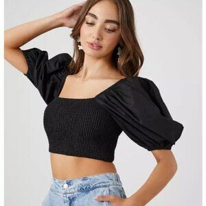 NWOT Forever 21 Puff Sleeve Smocked Black Cropped Short Sleeve Top Medium